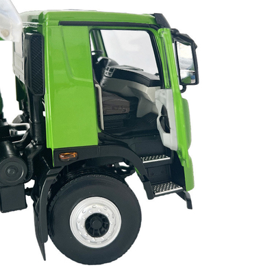 Volledige verkoop van voertuigen en vrachtwagens Foton Oman Galaxy Alloy Car door Omar Omar Express CTX